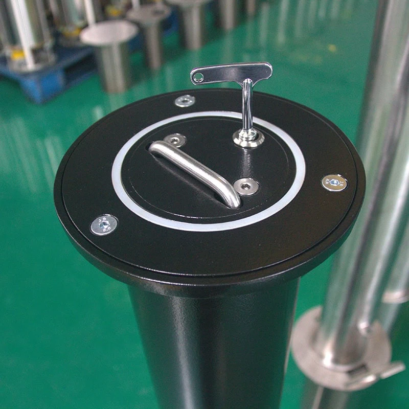 lockable retractable bollards